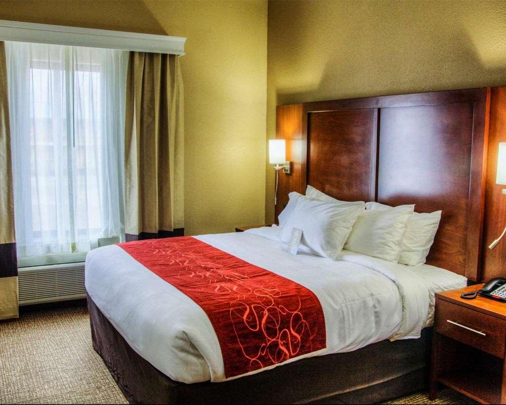Comfort Suites Plymouth Near Us-30 Kamer foto