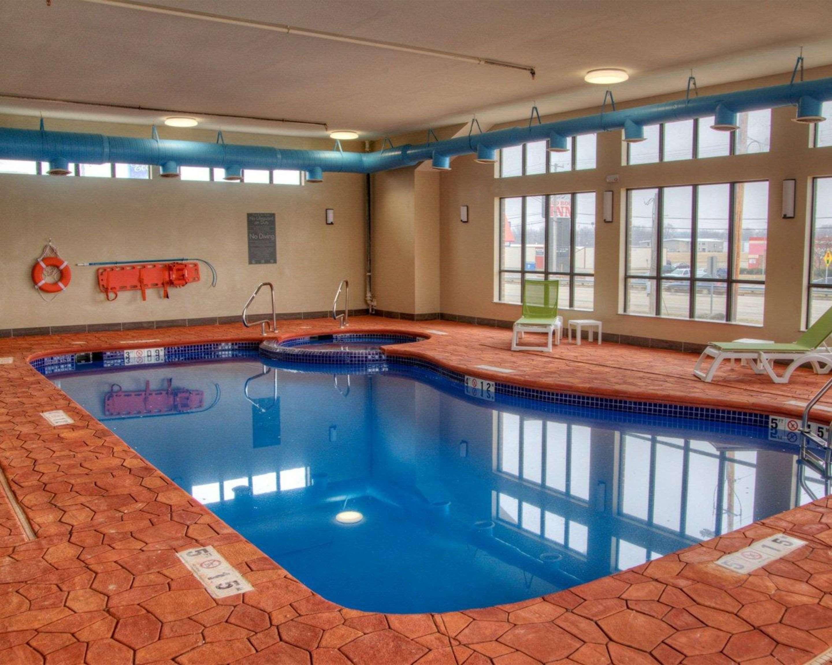 Comfort Suites Plymouth Near Us-30 Buitenkant foto