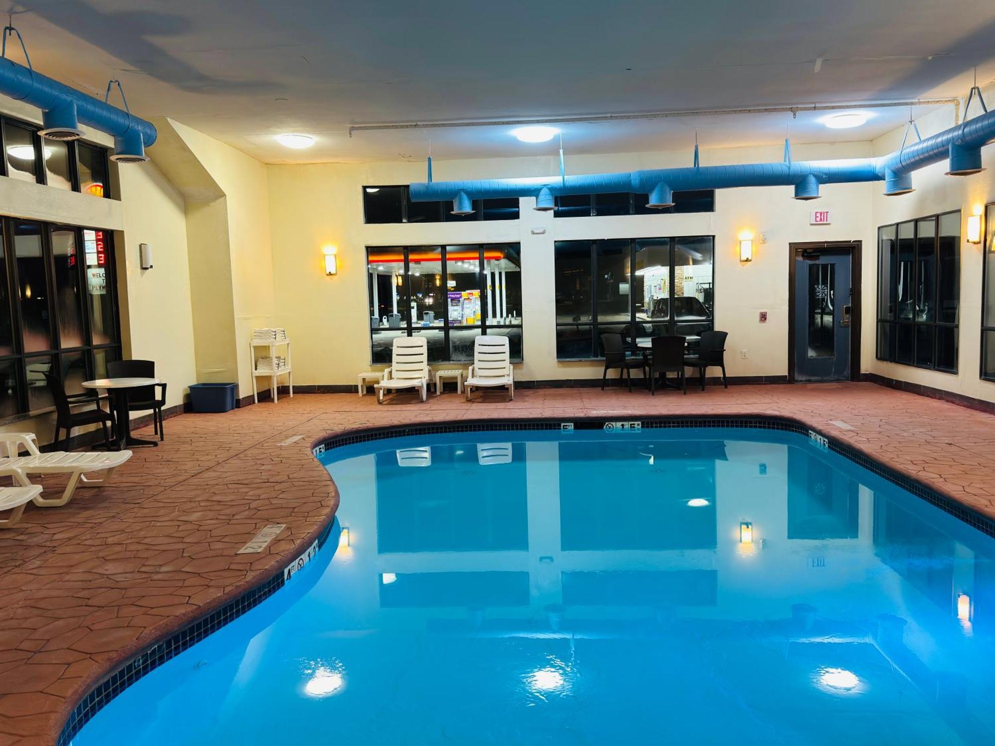 Comfort Suites Plymouth Near Us-30 Buitenkant foto