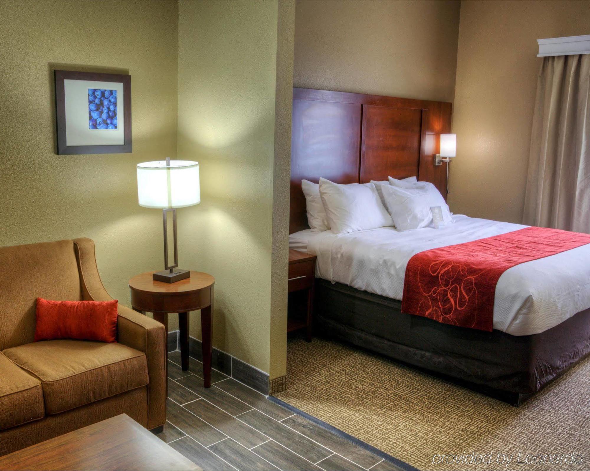 Comfort Suites Plymouth Near Us-30 Buitenkant foto
